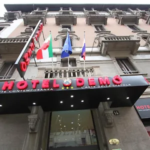 Demo' 3*, Milaan Italië