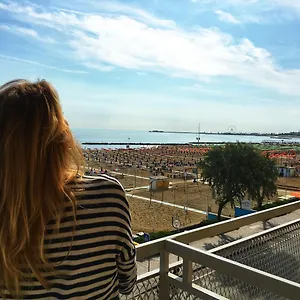Tritone 3*, Rimini Italië